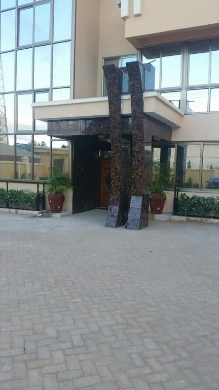 Jambo Travellers Hotel Mtwapa Exterior foto